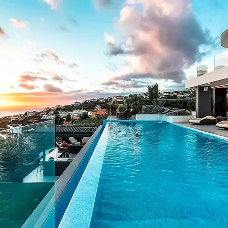 Royale - Sea Front Luxury Retreat By Clubprometheus