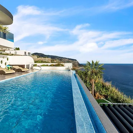 Royale - Sea Front Luxury Retreat By Clubprometheus